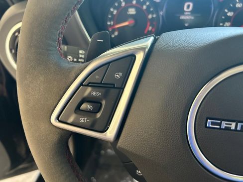 Used 2021 Chevrolet Camaro ZL1 RWD image 47
