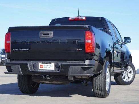 Used 2022 Chevrolet Colorado LT w/ Safety Package RWD image 6