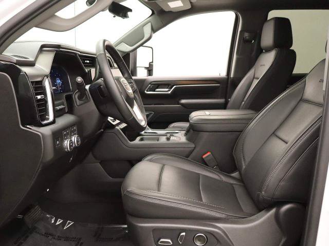 Used 2026 GMC Sierra 3500 Denali w/ Denali Reserve Package AWD/4WD image 26