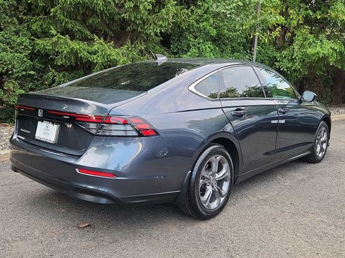 Used 2024 Honda Accord EX image 6