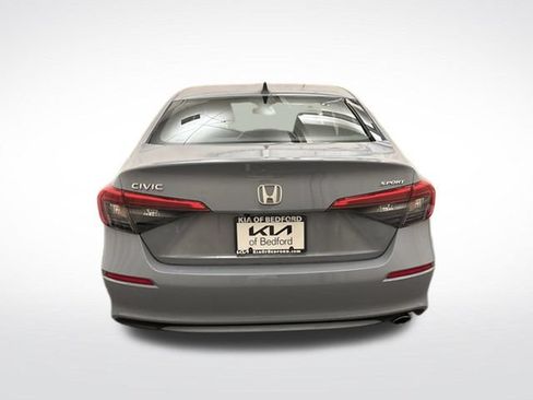 Used 2023 Honda Civic Sport image 6