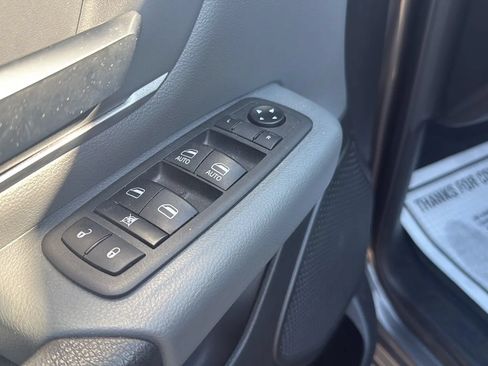 Used 2021 RAM 1500 Big Horn RWD image 13