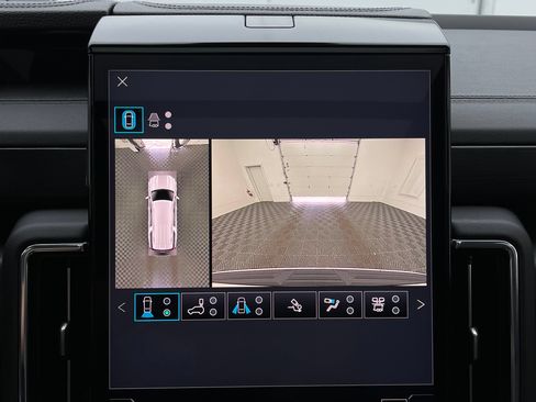 New 2026 GMC Yukon XL Denali w/ Denali Reserve Package AWD/4WD image 4