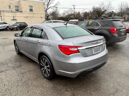 Used 2013 Chrysler 200 Touring w/ Cold Weather Group image 10