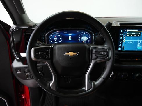 Used 2026 Chevrolet Silverado 1500 LT AWD/4WD image 30
