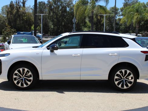 New 2026 Audi Q3 quattro 2.0T AWD/4WD image 2