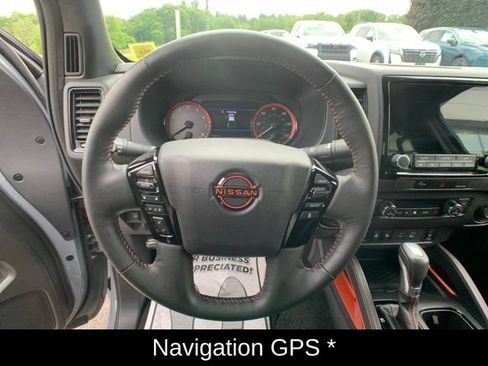 Certified 2023 Nissan Frontier PRO-4X w/ Pro Convenience Package AWD/4WD image 17