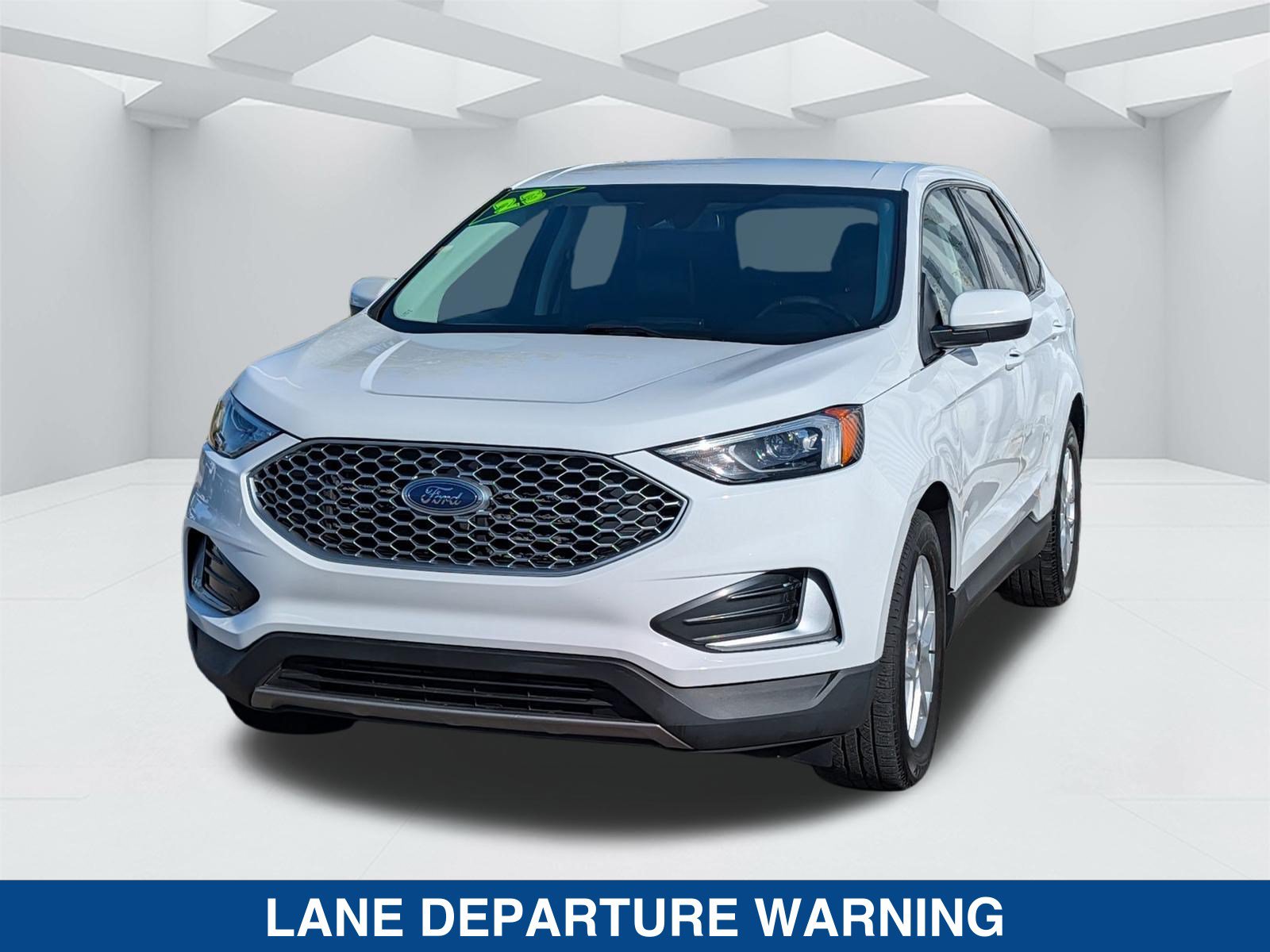 Used 2023 Ford Edge SEL AWD/4WD image 8