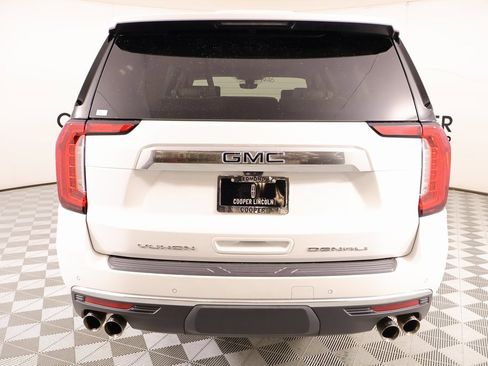 Used 2021 GMC Yukon XL Denali w/ Denali Ultimate Package image 24