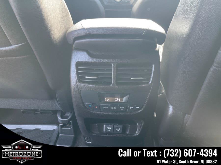 Used 2020 Acura MDX w/ Technology Package AWD/4WD image 22