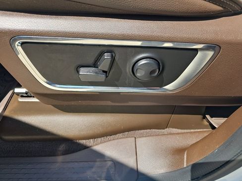 Used 2025 RAM 1500 Laramie AWD/4WD image 35