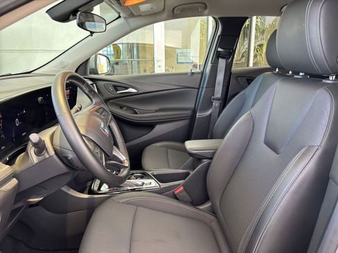 Used 2025 Buick Encore GX Preferred FWD image 27