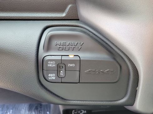 New 2024 RAM 2500 Big Horn w/ Safety Group image 28