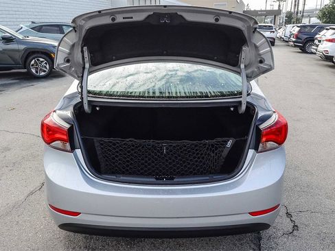 Used 2014 Hyundai Elantra Limited image 26