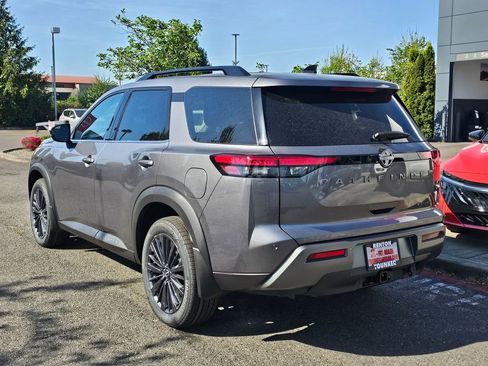 New 2026 Nissan Pathfinder SL AWD/4WD image 7