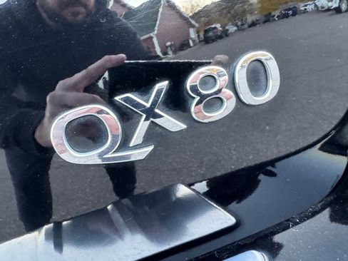 Used 2015 INFINITI QX80 Luxe w/ 22" Wheel Package image 14