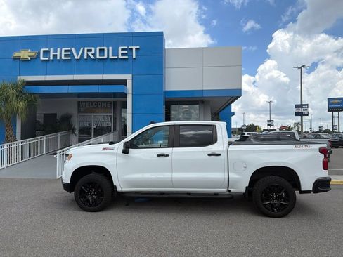 Used 2024 Chevrolet Silverado 1500 LT Trail Boss w/ Convenience Package II AWD/4WD image 12