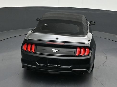 Used 2020 Ford Mustang Premium RWD image 13