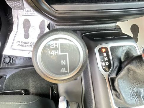 Used 2020 Jeep Wrangler Unlimited Sport S AWD/4WD image 21