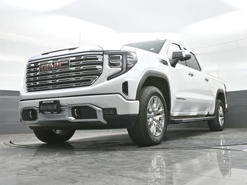 Used 2022 GMC Sierra 1500 Denali image 17