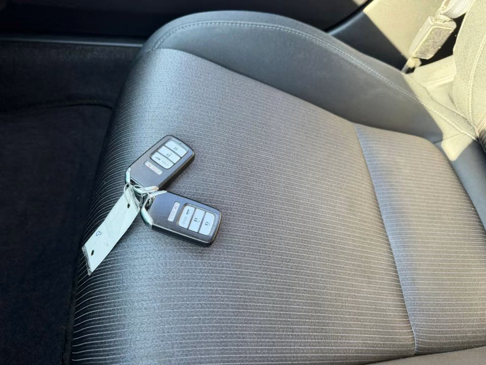 Used 2018 Honda Accord LX image 22