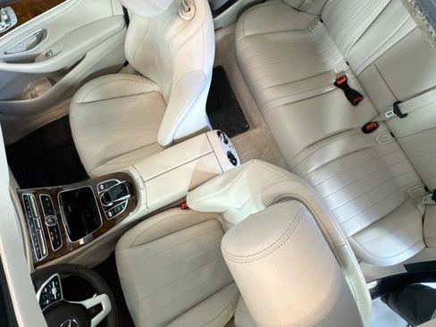 Used 2019 Mercedes-Benz E 300 image 20
