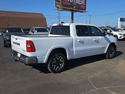 Used 2025 RAM 1500 Laramie image 8