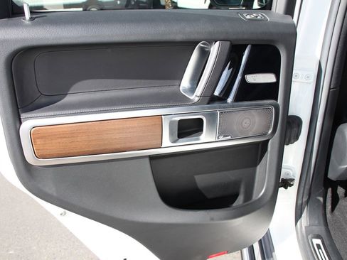 Used 2019 Mercedes-Benz G 550 image 18