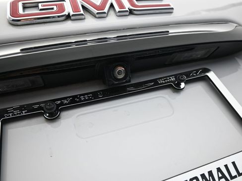 Used 2021 GMC Terrain SLT w/ Elevation Edition image 43