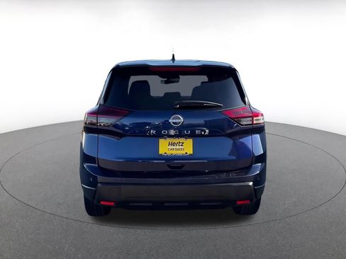 Used 2025 Nissan Rogue SV FWD image 12