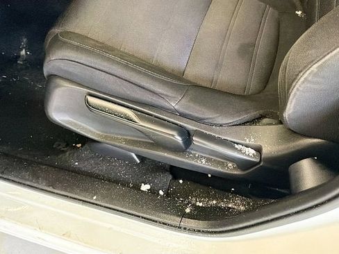 Used 2021 Honda CR-V Special Edition image 18