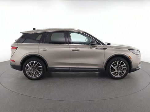Used 2020 Lincoln Corsair FWD w/ Equipment Group 101A image 8