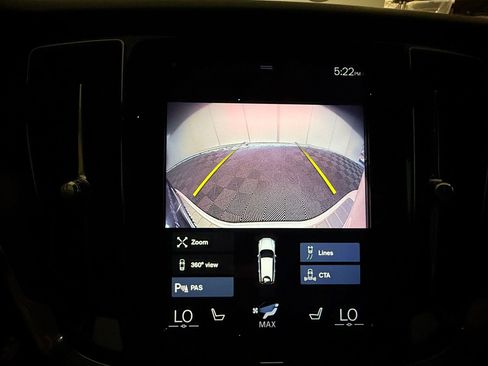 Used 2020 Volvo V60 T5 Momentum FWD image 19