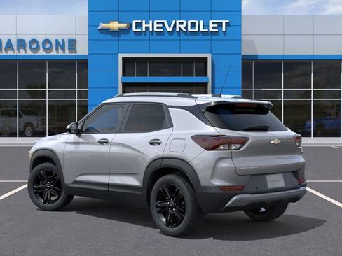 New 2026 Chevrolet TrailBlazer LT w/ Midnight Edition image 3