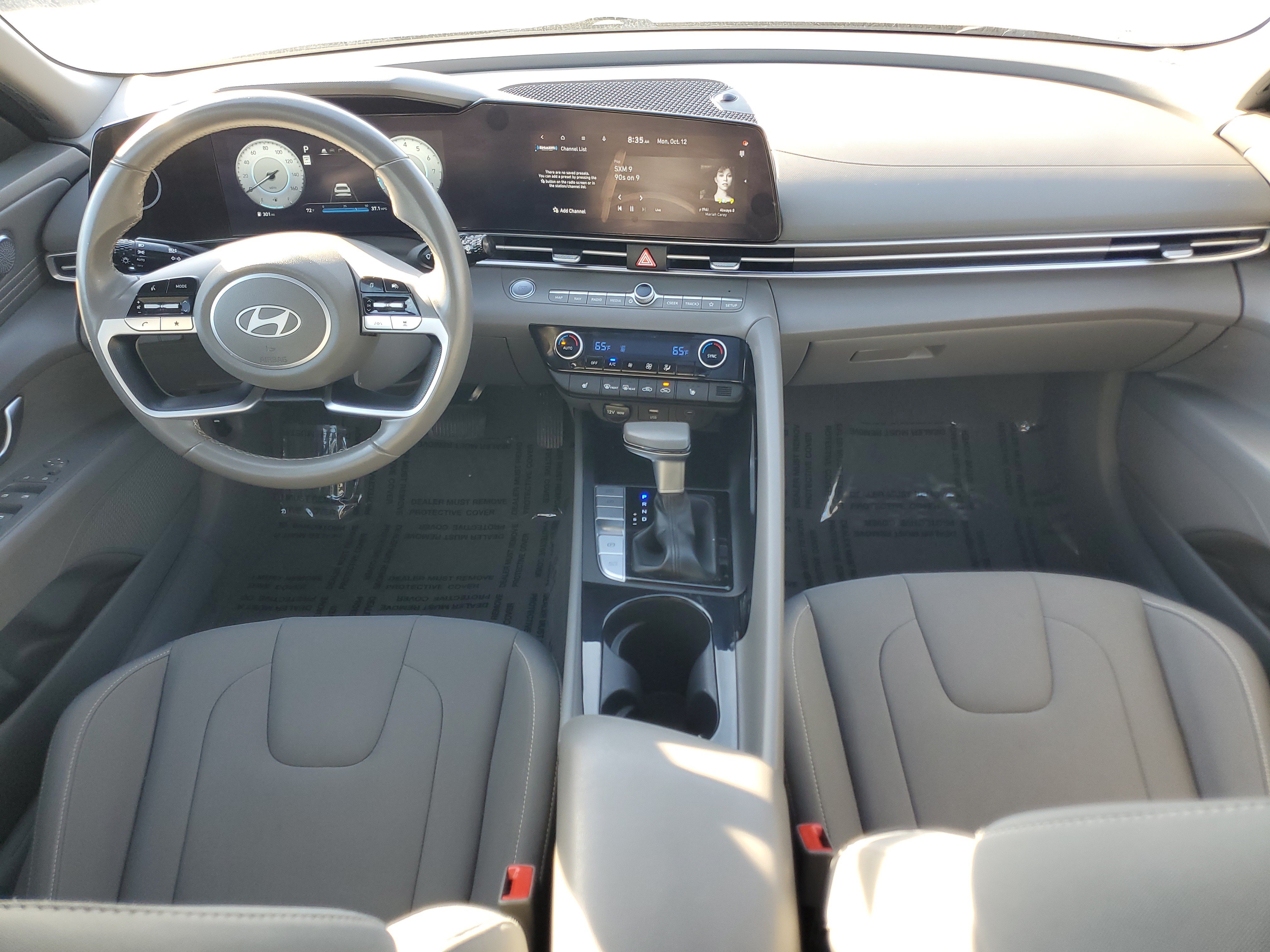Used 2025 Hyundai Elantra SEL FWD image 15