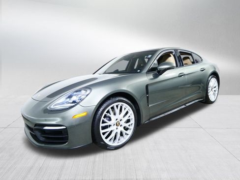 Used 2022 Porsche Panamera 4 AWD/4WD image 3