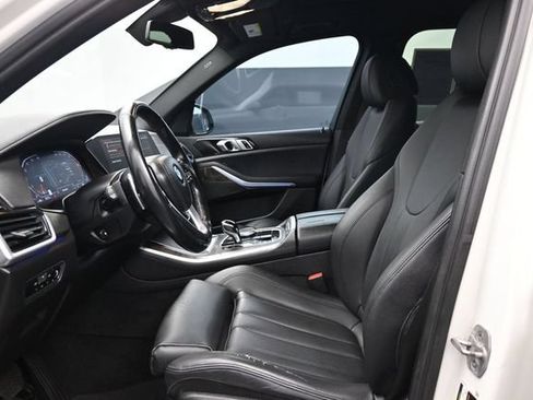 Used 2022 BMW X5 xDrive40i AWD/4WD image 7