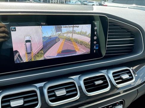 Certified 2023 Mercedes-Benz GLS 450 4MATIC image 21