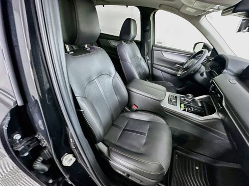 Used 2024 MAZDA CX-90 3.3 Turbo w/ Preferred Package AWD/4WD image 34