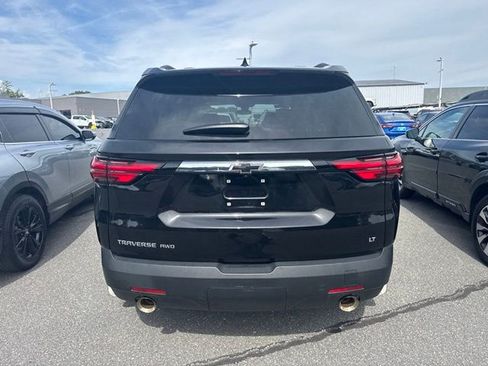 Used 2023 Chevrolet Traverse LT AWD/4WD image 17