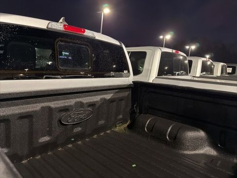 Used 2019 Ford Ranger Lariat w/ Equipment Group 501A Mid image 8