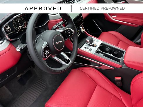 Used 2025 Jaguar F-PACE R-Dynamic S AWD/4WD image 4