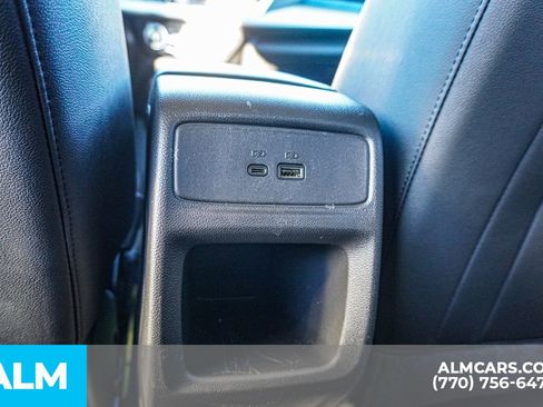 Used 2025 Chevrolet Trax LT w/ LT Convenience Package image 58