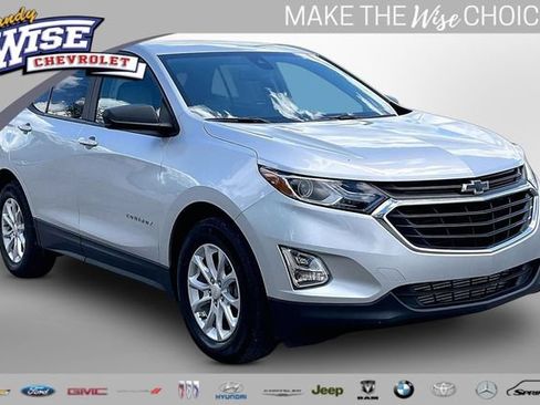 Certified 2021 Chevrolet Equinox LS w/ LS Convenience Package FWD image 1