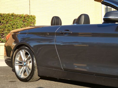 Used 2018 BMW 430i Convertible image 6