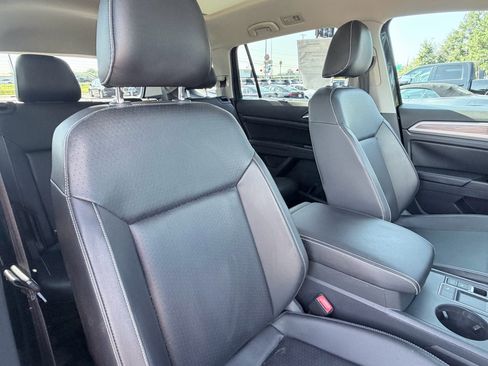 Used 2021 Volkswagen Atlas SE FWD image 26