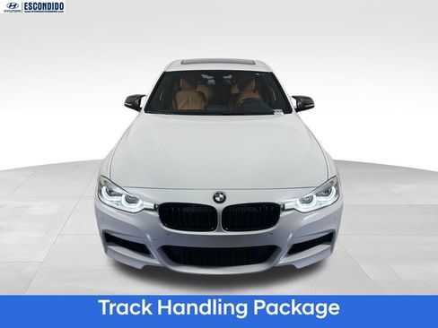 Used 2018 BMW 340i Sedan w/ Premium Package RWD image 8