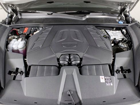 Certified 2026 Porsche Cayenne S image 41