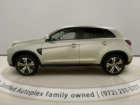 Used 2026 Mitsubishi Outlander Sport ES AWD/4WD image 2