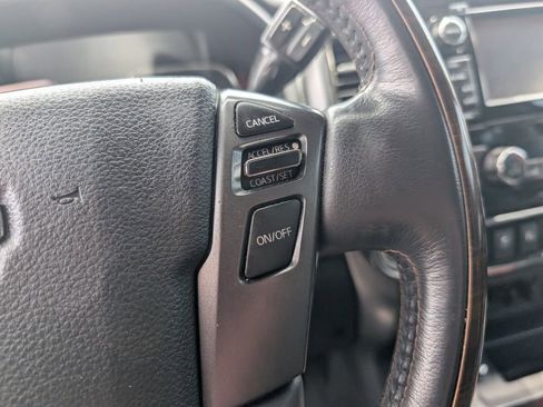 Used 2017 Nissan Titan Platinum Reserve RWD image 14